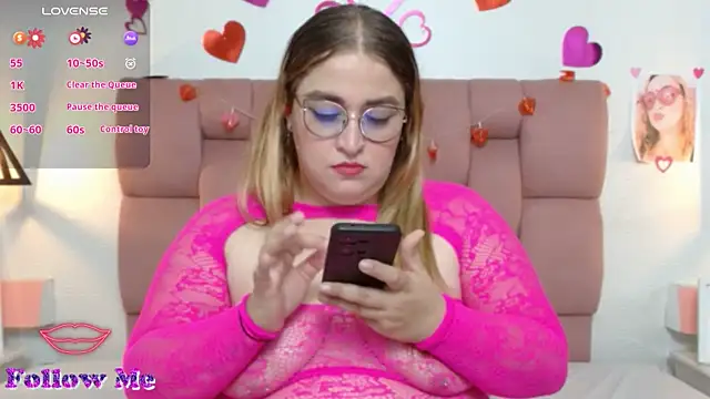 SofyRoos' Live XXX Chat