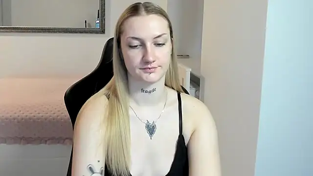 AlexaTease's Live XXX Chat