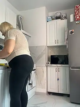 LanaSoftt's Live XXX Chat