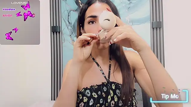 Rubi_30 现场XXX聊天