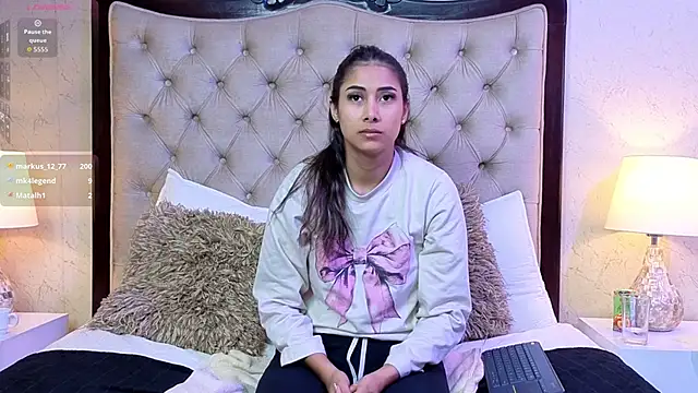 Chatroom XXX en direct de OnlyVix