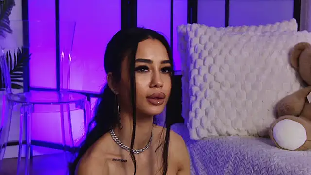 OnlyXandra's Live XXX Chat