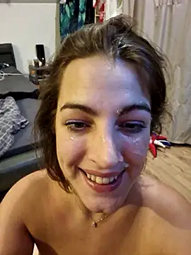 LoLa-69-X's Live XXX Chat