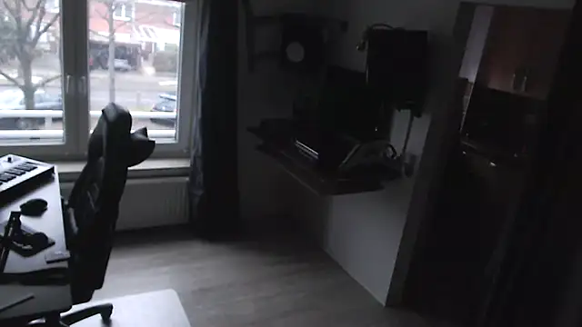 Онлайн чат XXX Nomi1612