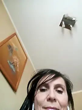 Francenia_lolis' Live XXX Chat