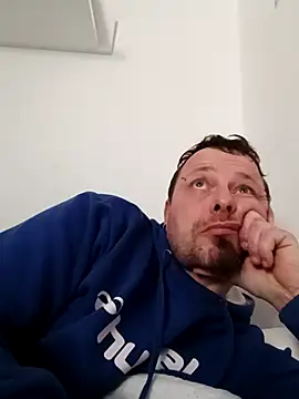 ich411983's Webcam Show