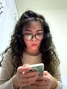 chick-888: απευθείας συνομιλία ΧΧΧ