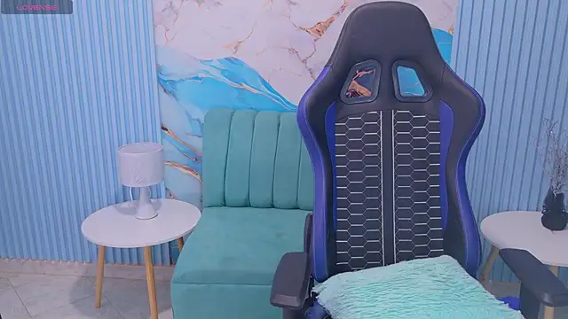 Cami_Boobss' Live XXX Chat