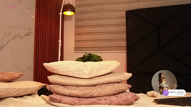 Chatroom XXX en direct de SophieCollins_1