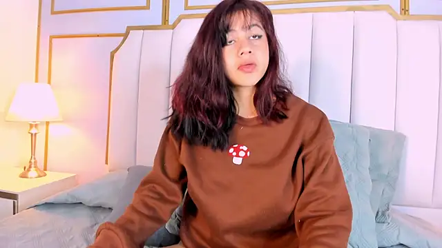 Julieth_brown_ Chat XXX live