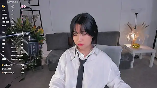 دردشة Erika_Kim الجنسية المباشرة