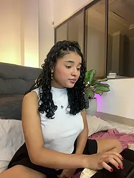 ladulcemary_'s Live XXX Chat