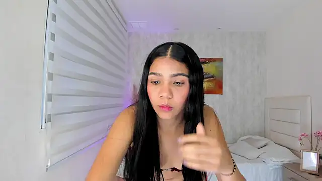 دردشة Elmy_ الجنسية المباشرة