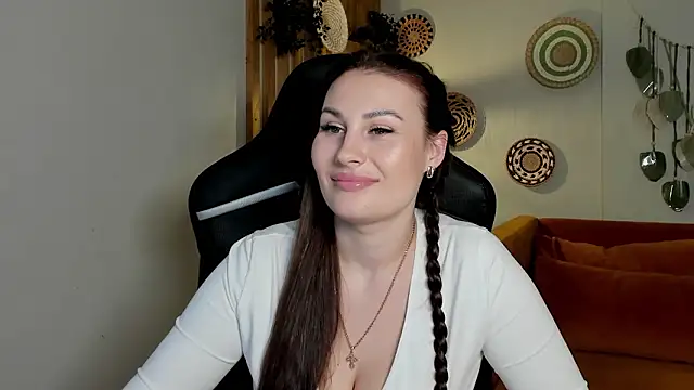 NoraFoxes' Live XXX Chat