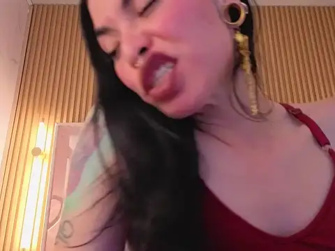 Chatroom XXX en direct de lilith_serpe_tp