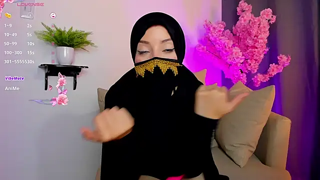 dolunay_farah's Webcam Show