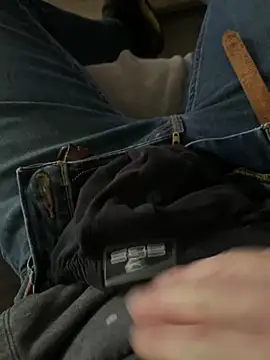 grossebite3859 webcam show