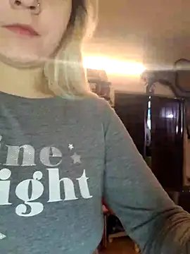 ScarletCallings_420's Live XXX Chat