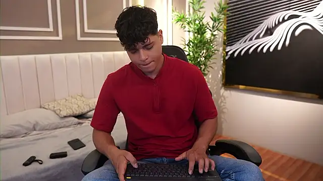 Онлайн чат XXX Ethan_occonor