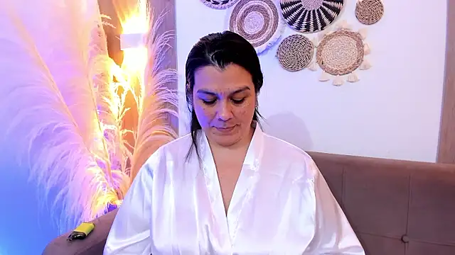 martina_foxy_ Chat XXX live