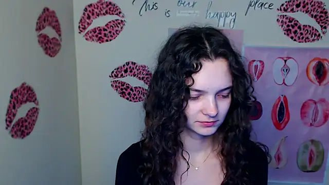 Chat +18 de _SusieSu_ ao vivo