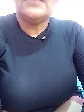 Amarantha25's Live XXX Chat