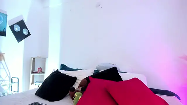 Gaia_Stone's Live XXX Chat