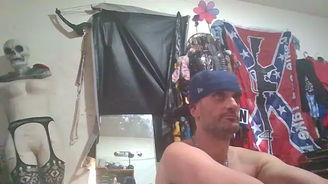 slinginbigD 即時 XXX 聊天