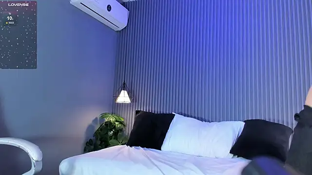 AnahinClar's Live XXX Chat