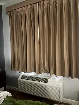 Throatgoat2026's Live XXX Chat