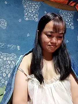 Noelle-e's Webcam Show