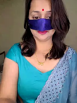 WetDollX Chat XXX in diretta