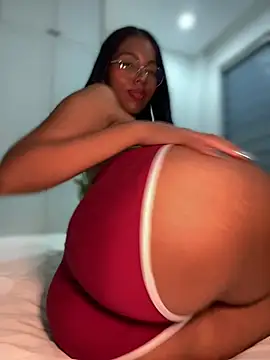 SheenaBrooke Adlı Modelin Canlı XXX Sohbeti