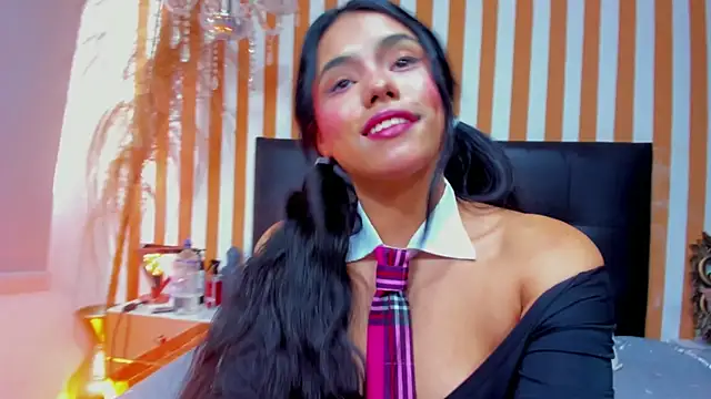 LunaToledo's Live XXX Chat