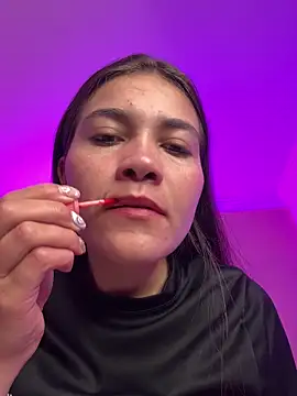 aurora_divine's Live XXX Chat