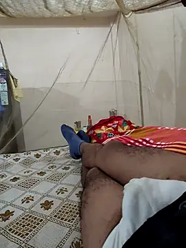 MATURE_INDIAN_BOSS4's Webcam Show