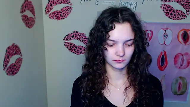 _SusieSu_'s Live XXX Chat