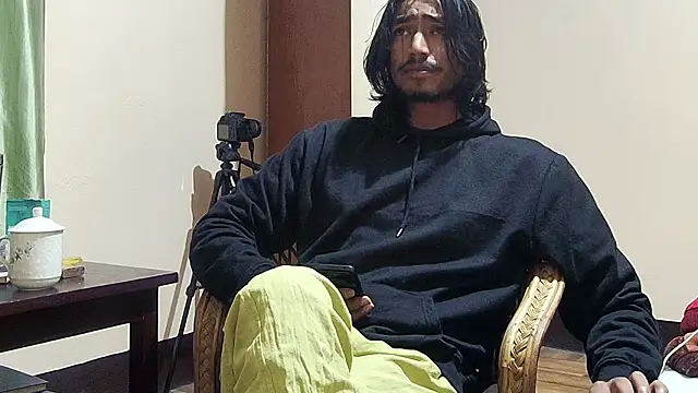 Gre3k_god Adlı Modelin Canlı XXX Sohbeti