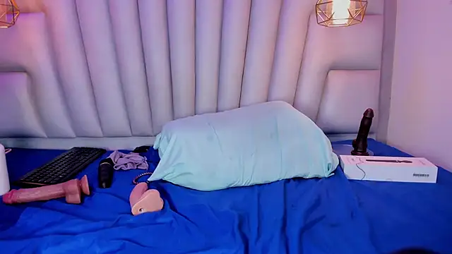 Ibbie_drastic's Live XXX Chat