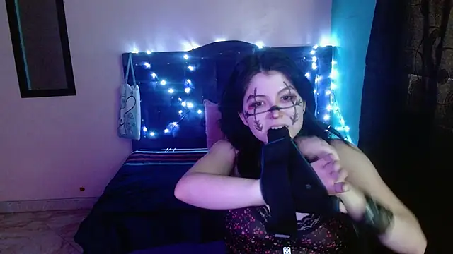 Ginebra_Sensual's Webcam Show