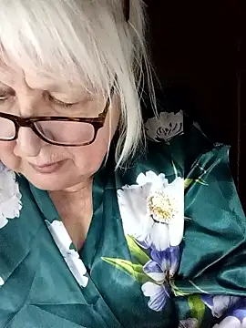 Alexia64231: απευθείας συνομιλία ΧΧΧ