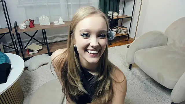 SerrenaAa live XXX chat