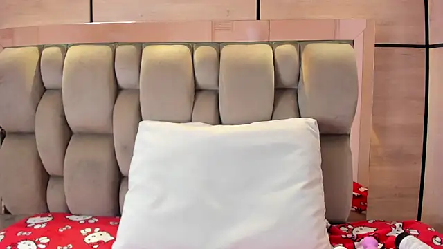 karol_lewiss Chat XXX in diretta