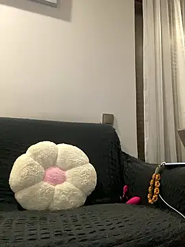 irinaaaa___cremaaa Chat XXX in diretta