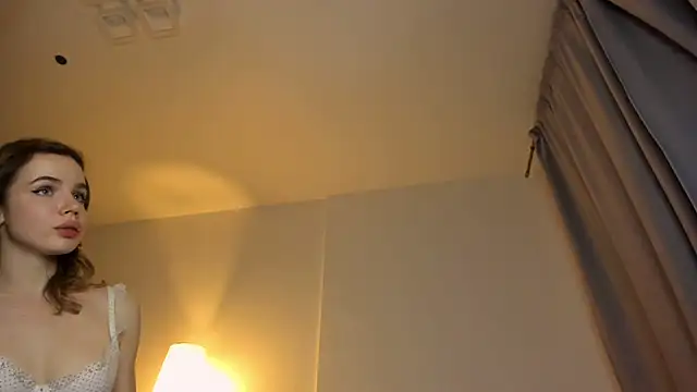 lit_asella: απευθείας συνομιλία ΧΧΧ