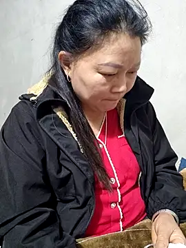 yoowwmr's Live XXX Chat