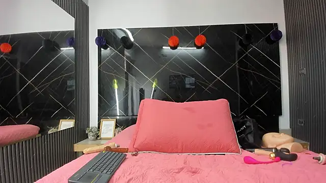 cloee-rabbyt Chat XXX live