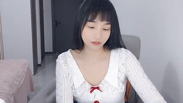 Lisa-3333's Live XXX Chat