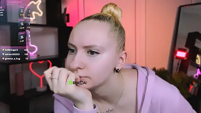 mila_glow1 live XXX chat