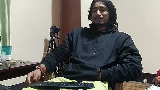 Gre3k_god's Live XXX Chat